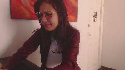 dominicaLaurent live cam on Cam4