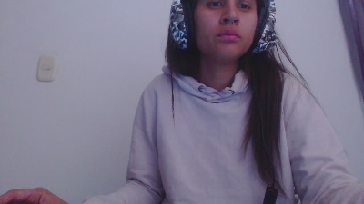 dominicaLaurent live cam on Cam4