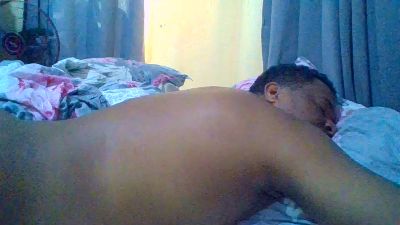 dominicanred live cam on Cam4