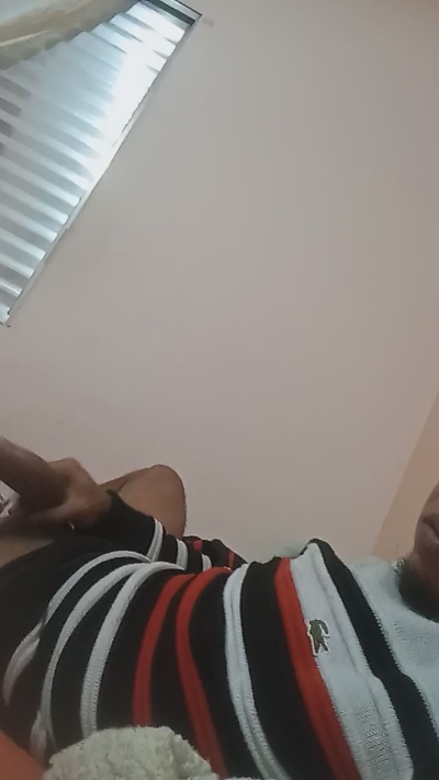 dominick42 live cam on Cam4