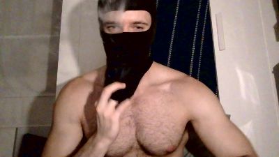 domm93 live cam on Cam4
