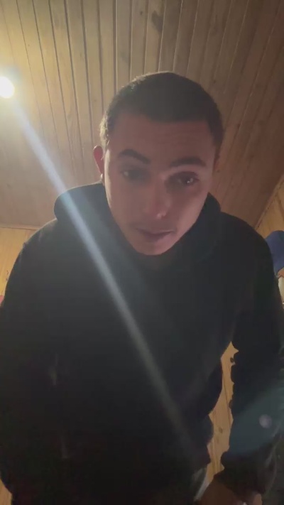 dotado6932 live cam on Cam4