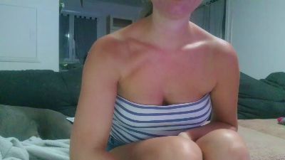 doucebrune68 live cam on Cam4