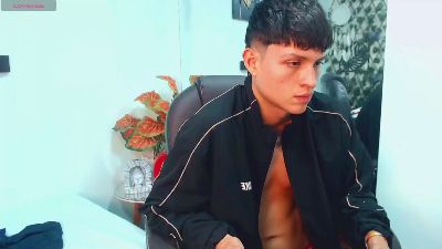 drago_ivan live cam on Cam4