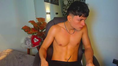 drago_ivan live cam on Cam4