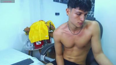 drago_ivan live cam on Cam4