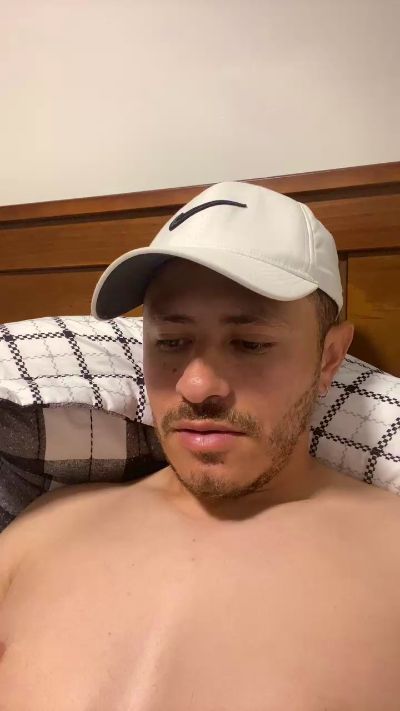 drake247 live cam on Cam4