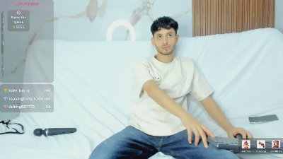 drake_and_zara live cam on Cam4