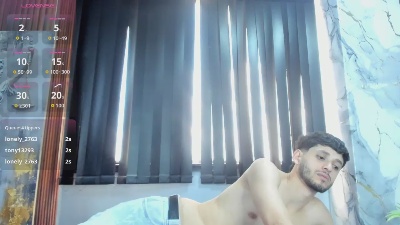 drake_and_zara live cam on Cam4