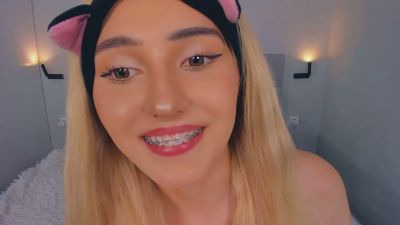 dreamira live cam on Cam4