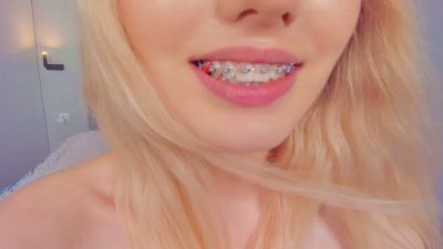 dreamira live cam on Cam4