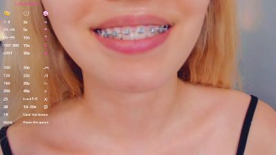 dreamira live cam on Cam4