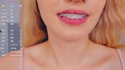dreamira live cam on Cam4