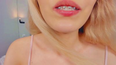 dreamira live cam on Cam4