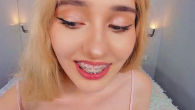 dreamira live cam on Cam4