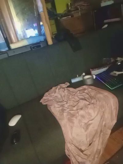 dressedZombie live cam on Cam4