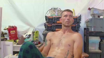 dritylilboy live cam on Cam4