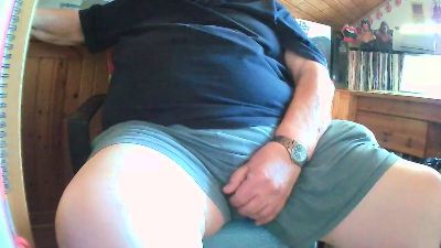 dstrumpf live cam on Cam4