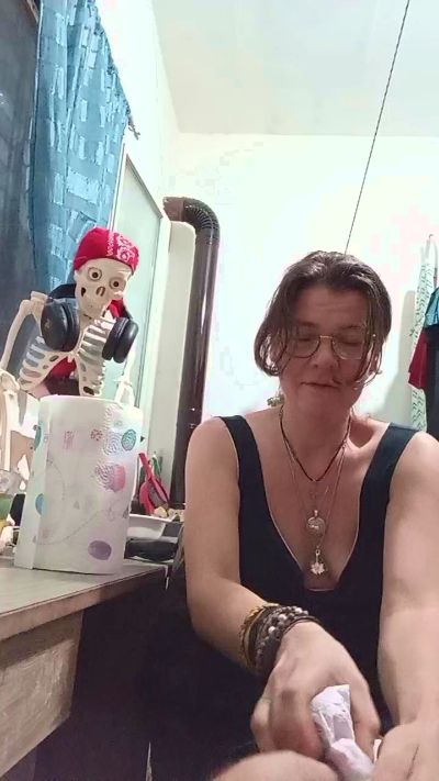 dubvibe_germany live cam on Cam4