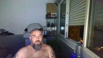 ducroronoa38 live cam on Cam4