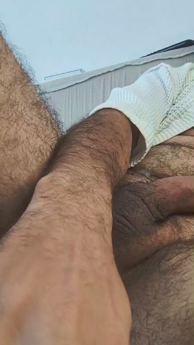 dude__sexy live cam on Cam4