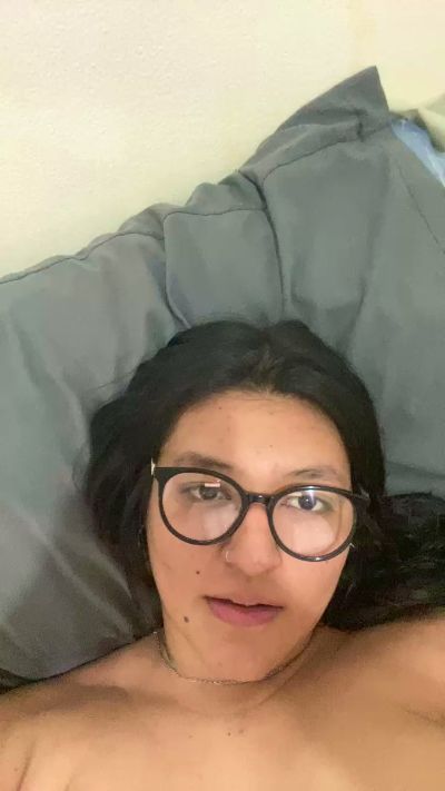 dulce22_hot live cam on Cam4
