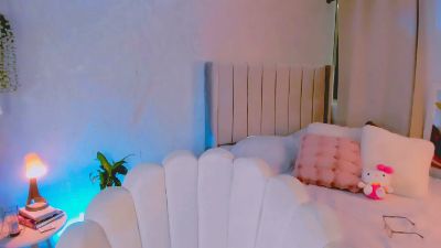 dulce_doll live cam on Cam4