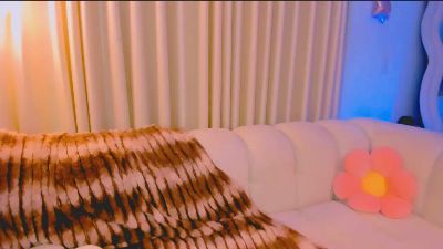 dulce_doll live cam on Cam4