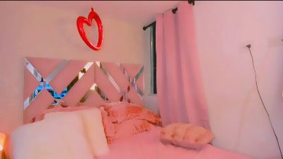 dulce_doll live cam on Cam4