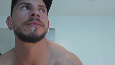 dylan_jacobx live cam on Cam4