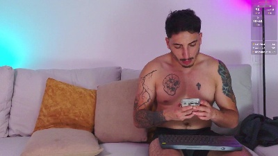 dylanspencer28 live cam on Cam4