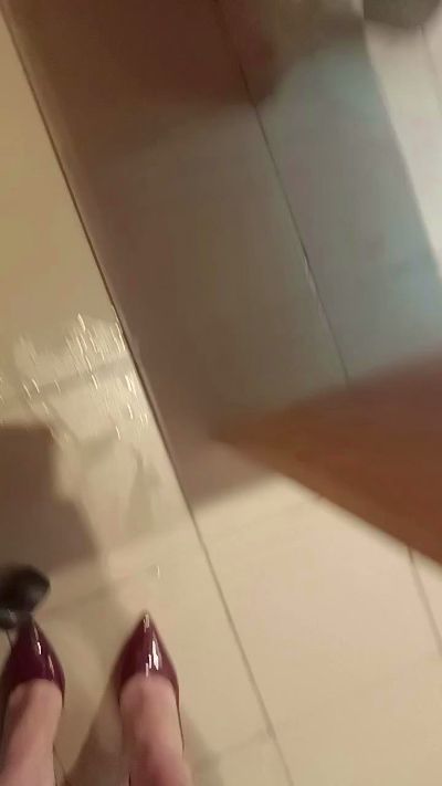 dzinblondi live cam on Cam4