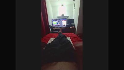 earf14 live cam on Cam4