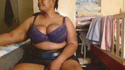 ebony24 live cam on Cam4
