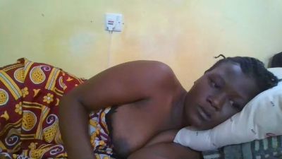 ebony_vanillah live cam on Cam4