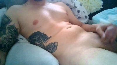 eddy8251 live cam on Cam4