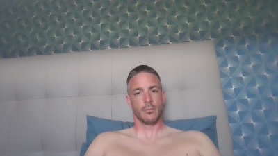 edgarpoe69 live cam on Cam4