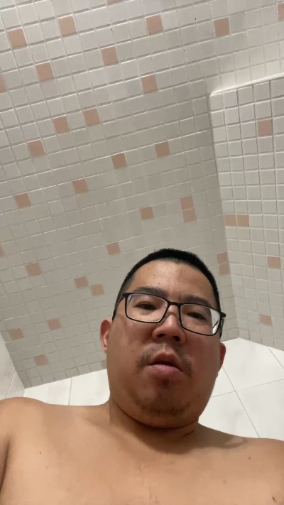 edgemebear6969 live cam on Cam4