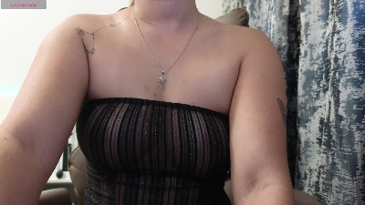 editthe live cam on Cam4