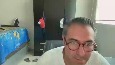 edmaa0801 live cam on Cam4