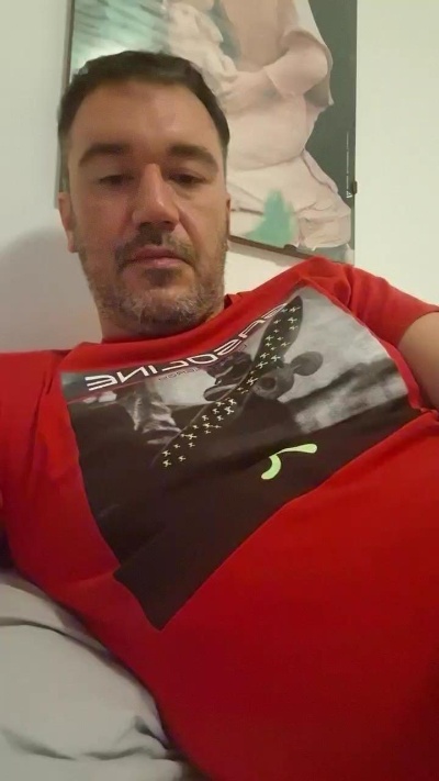 edoardopinto live cam on Cam4