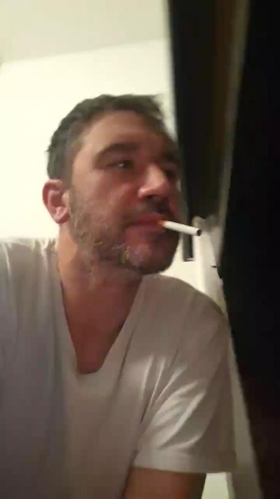 edoardopinto live cam on Cam4