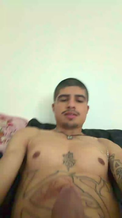 eduardonegrete1 live cam on Cam4