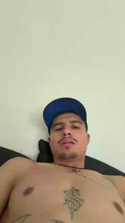 eduardonegrete1 live cam on Cam4