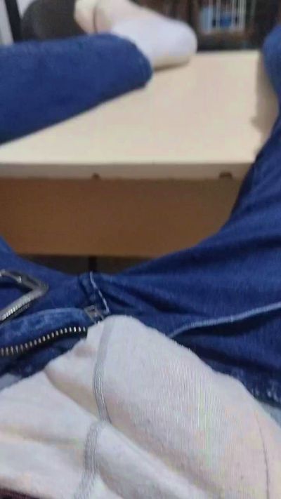 educoro live cam on Cam4