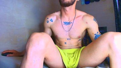 edwuar5 live cam on Cam4