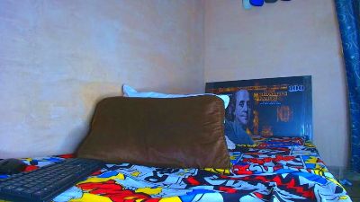 edwuar5 live cam on Cam4