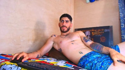 edwuar5 live cam on Cam4