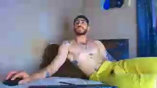 edwuar5 live cam on Cam4
