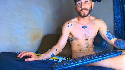 edwuar5 live cam on Cam4